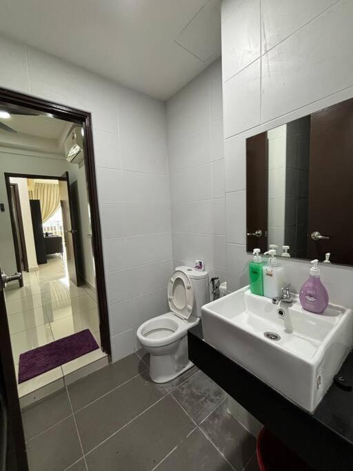 Ksl A Stylish 3r3b 1-5pax #daya#austin#ikea#aeon * Johor Bahru