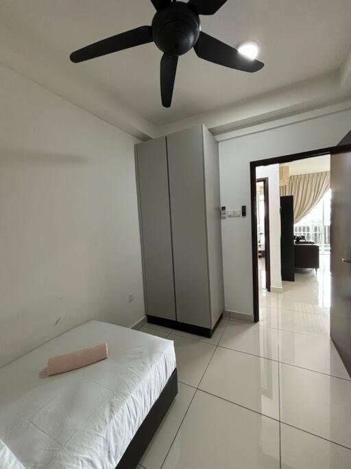 Ksl A Stylish 3r3b 1-5pax #daya#austin#ikea#aeon Pangsapuri